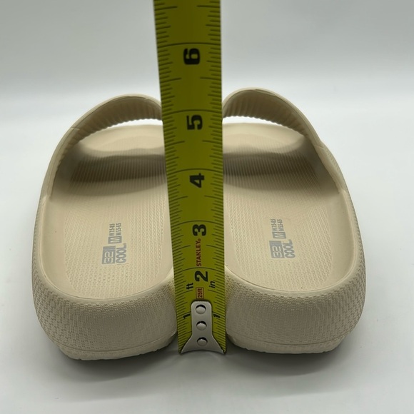 2362- 32 Degrees Cool Cushion Slide Sandals Cream Color Size M (W7.5–8.5) NWT - Picture 7 of 10